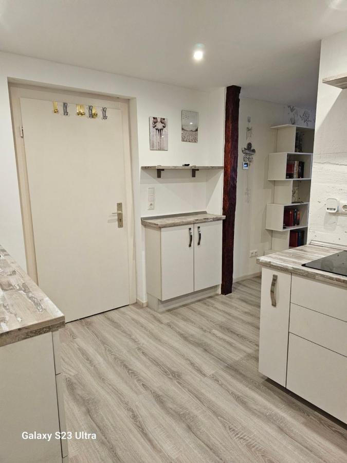 Ferienwohnung ,,Hinter Der Mauer" ฮิลด์บวร์กเฮาเซน ภายนอก รูปภาพ