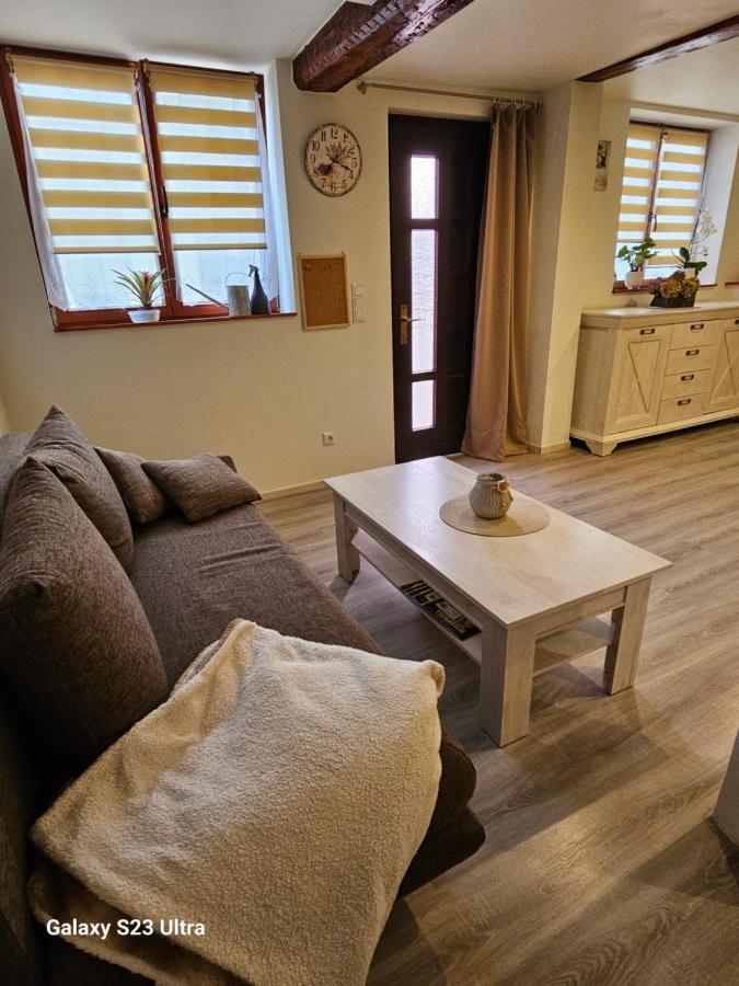 Ferienwohnung ,,Hinter Der Mauer" ฮิลด์บวร์กเฮาเซน ภายนอก รูปภาพ