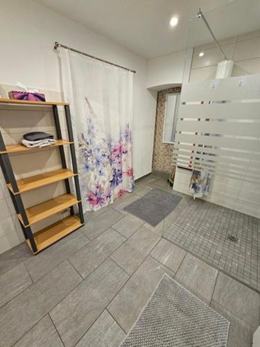 Ferienwohnung ,,Hinter Der Mauer" ฮิลด์บวร์กเฮาเซน ภายนอก รูปภาพ